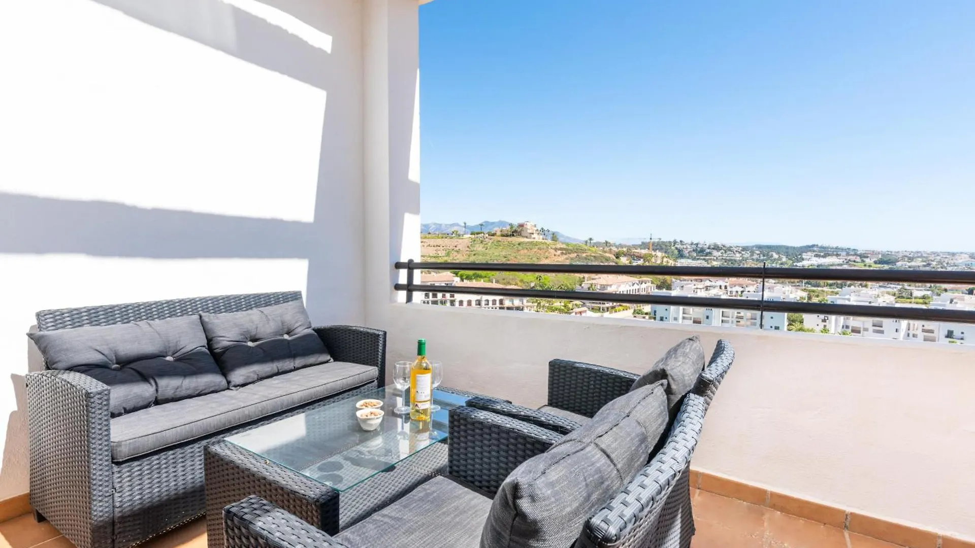 Penthouse La Cala With Dual Terraces And Spectacular Ocean Views Apartment La Cala De Mijas